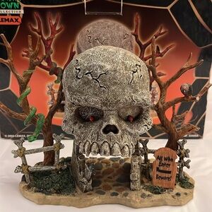 Lemax spooky town collection skull archway